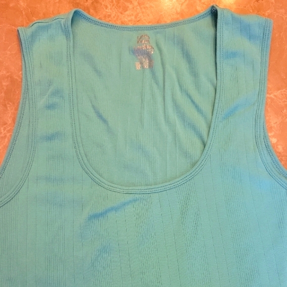 Lady Footlocker Aqua Micro-ribbed Sleeveless Tank Top, XL - Picture 2 of 7
